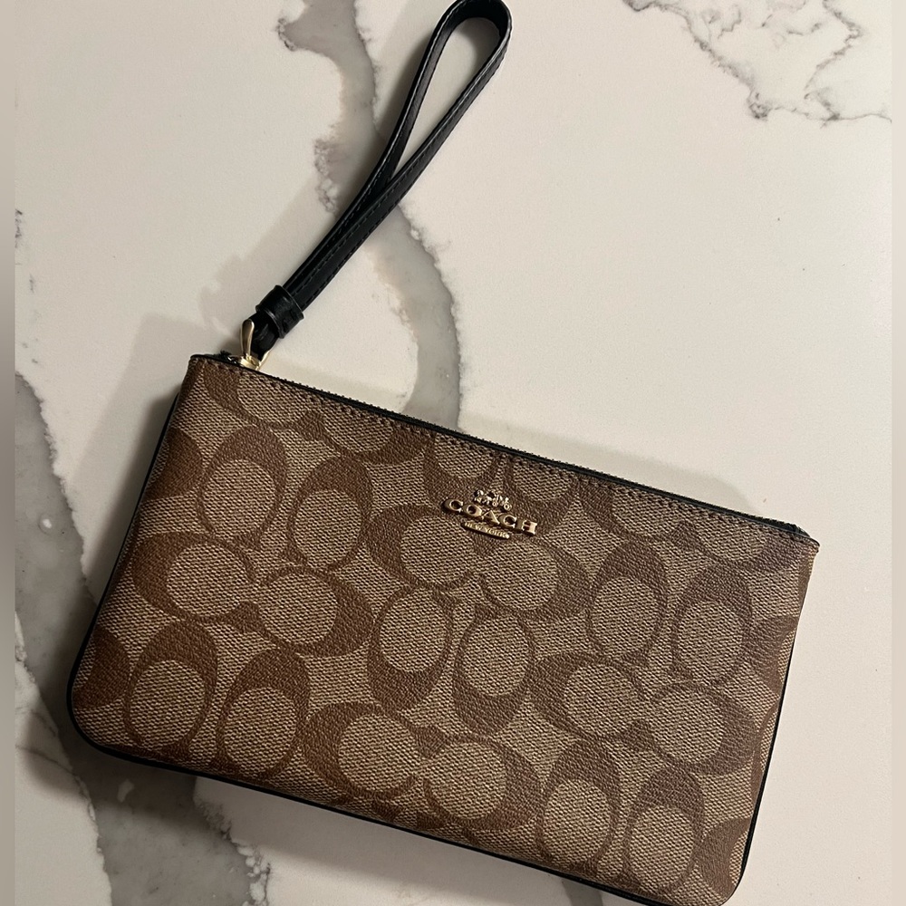 Coach wristlet